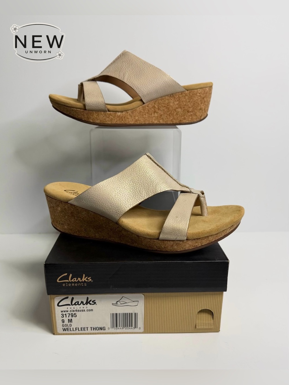 NEW Clarks WELLFLEET THONG wedge sandal Gold Size 9M in original Box